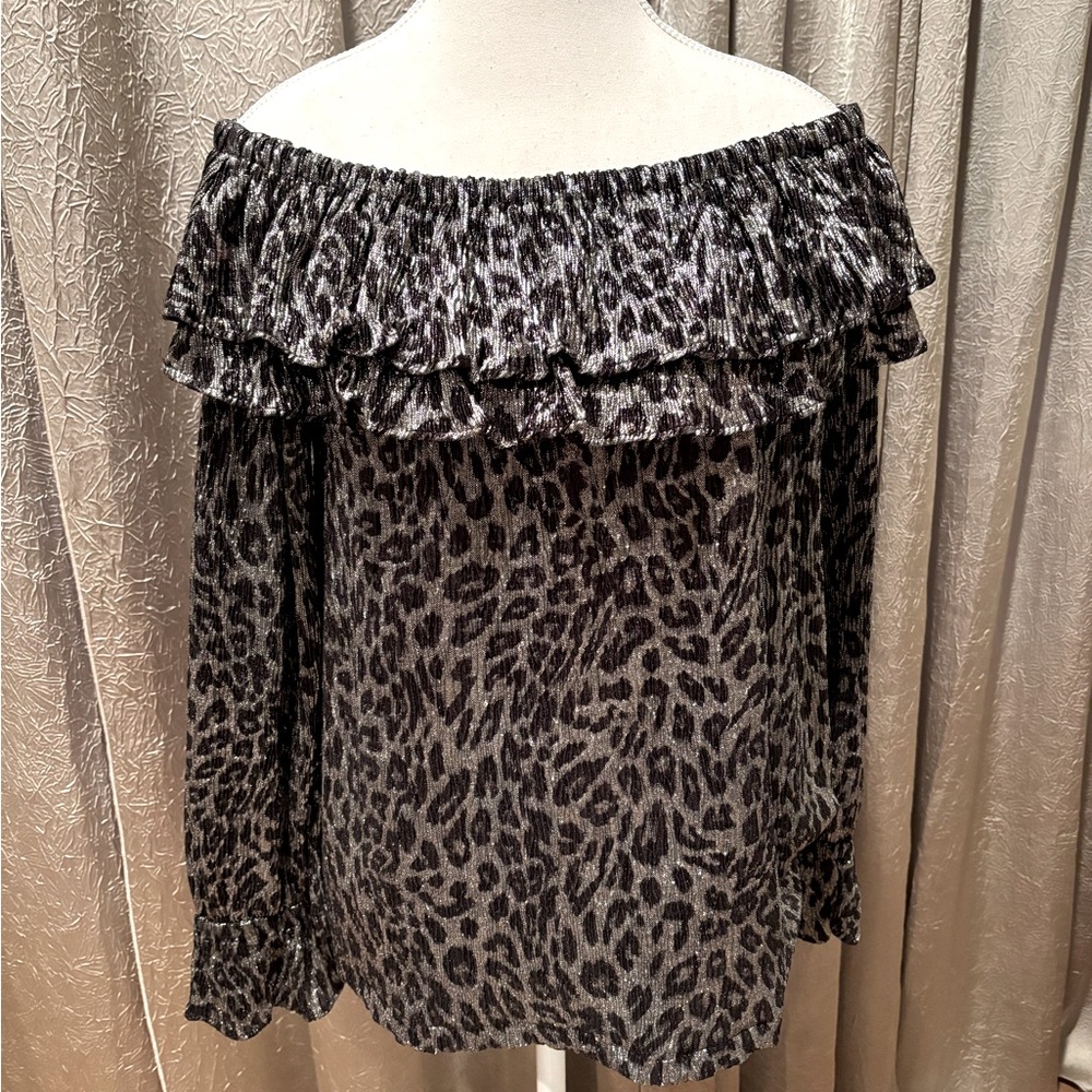 Micheal Kors black and silver leopard print top. Size L.